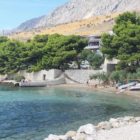 And By The Sea Gasthuis Duće